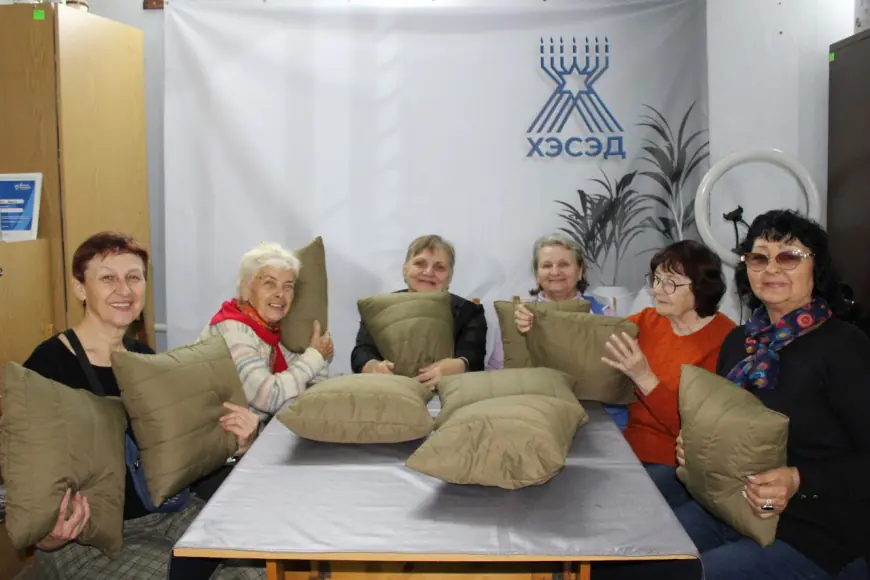 Тепло рук и добрых сердец