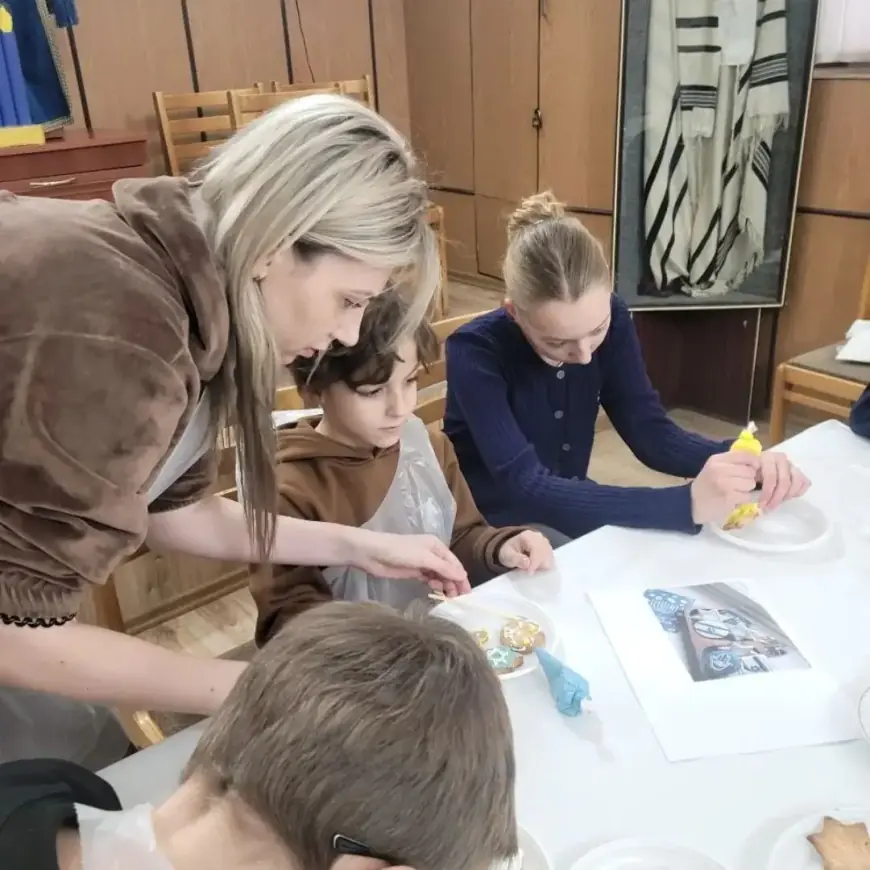 Свет Хануки, который объединяет поколения