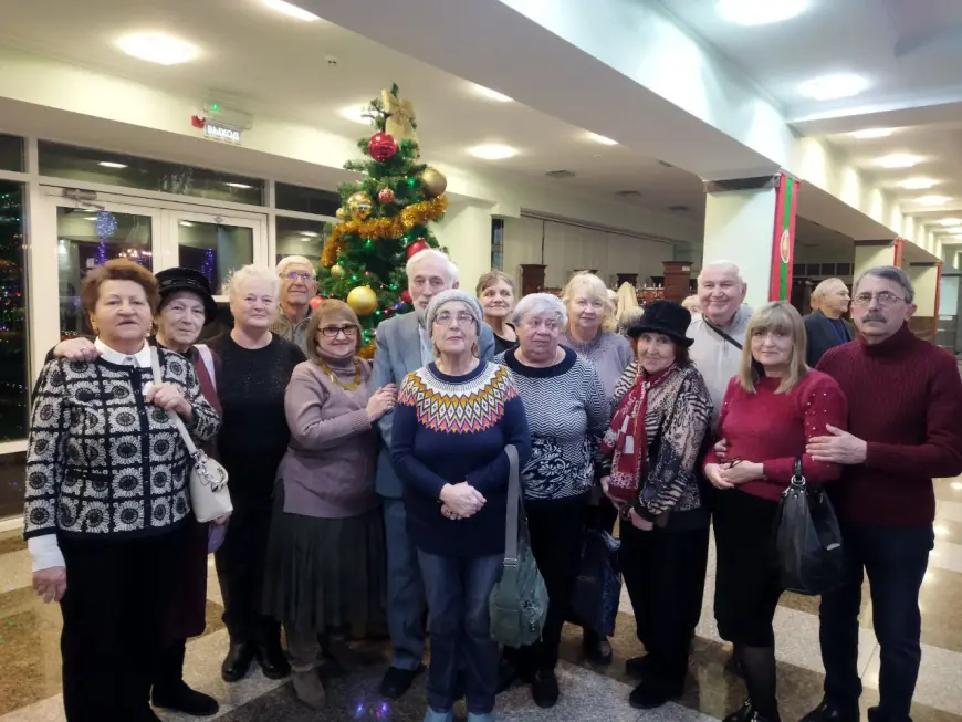 Музыка, которая объединяет поколения: ханукальная встреча с ансамблем «Виорика»