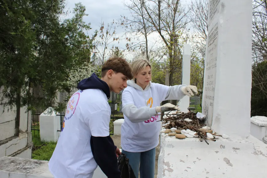 Память поколений: акция Дня добрых дел в Тирасполе