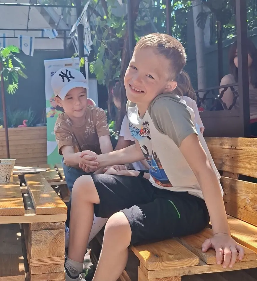 Шавуот: свет знаний, радость встречи и улыбки ребят AJT Tikva и AJT Junior