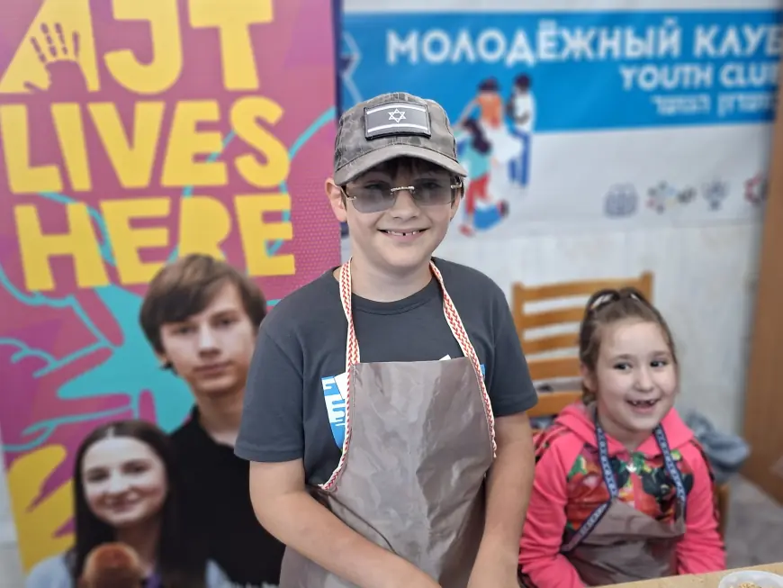 Сладкие моменты дружбы: кулинарный мастер-класс и вечер кино от AJT Tikva для AJT Junior
