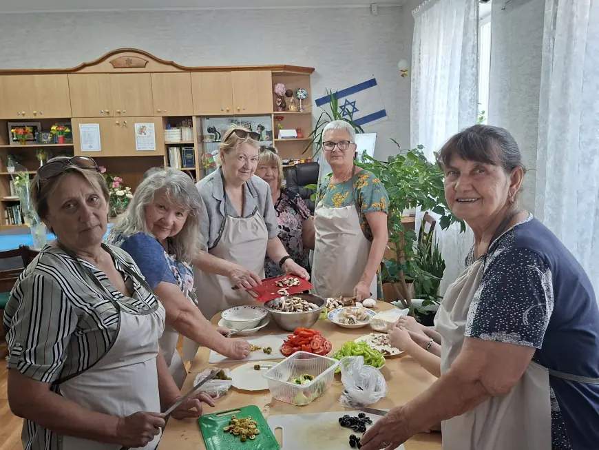 Вместе вкуснее: день, наполненный ароматом кошерной пиццы и теплом общения
