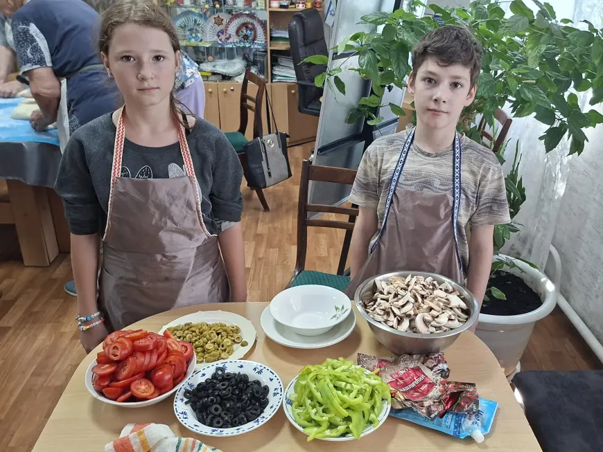 Вместе вкуснее: день, наполненный ароматом кошерной пиццы и теплом общения