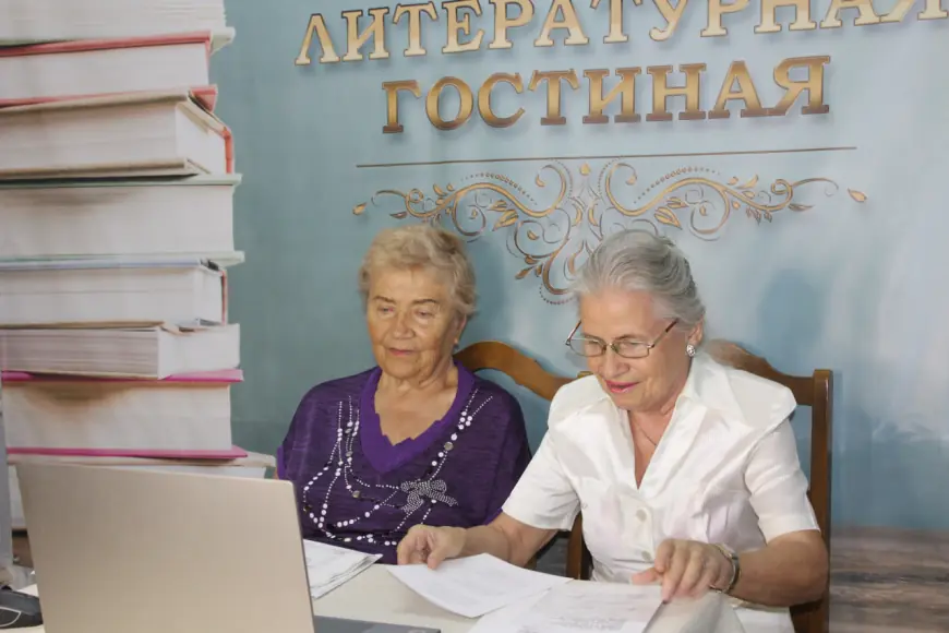 Литературная гостиная: встреча с поэзией, юмором и жизненными историями