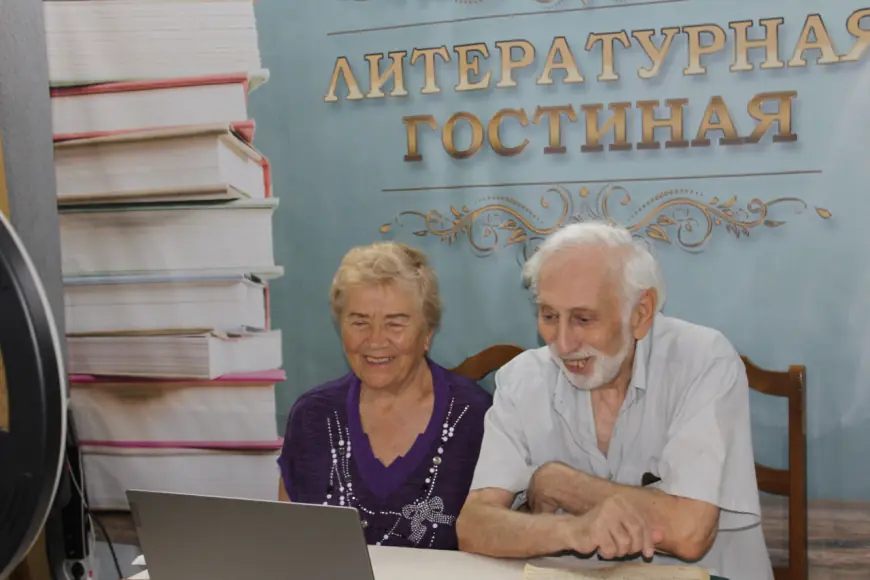 Литературная гостиная: встреча с поэзией, юмором и жизненными историями