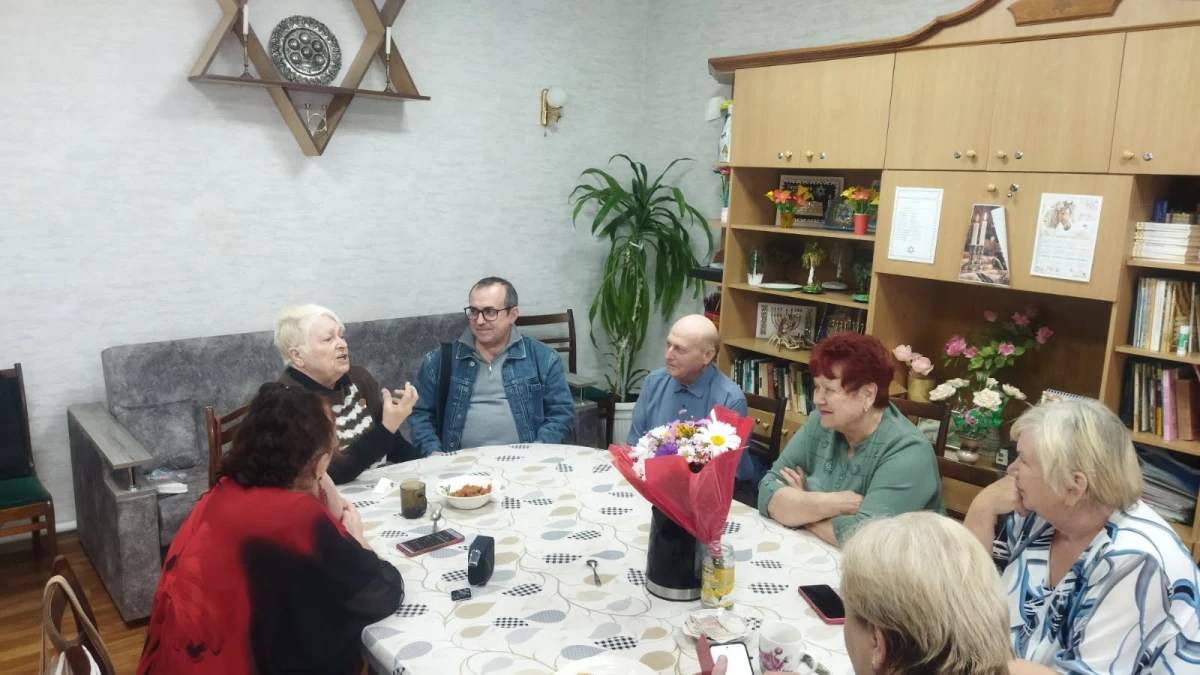 «Посиделки» — место, где всегда ждут и всегда рады встрече